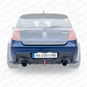 Para-choques + difusor NB Performance com luz F1 (O-O) BMW E81/E87